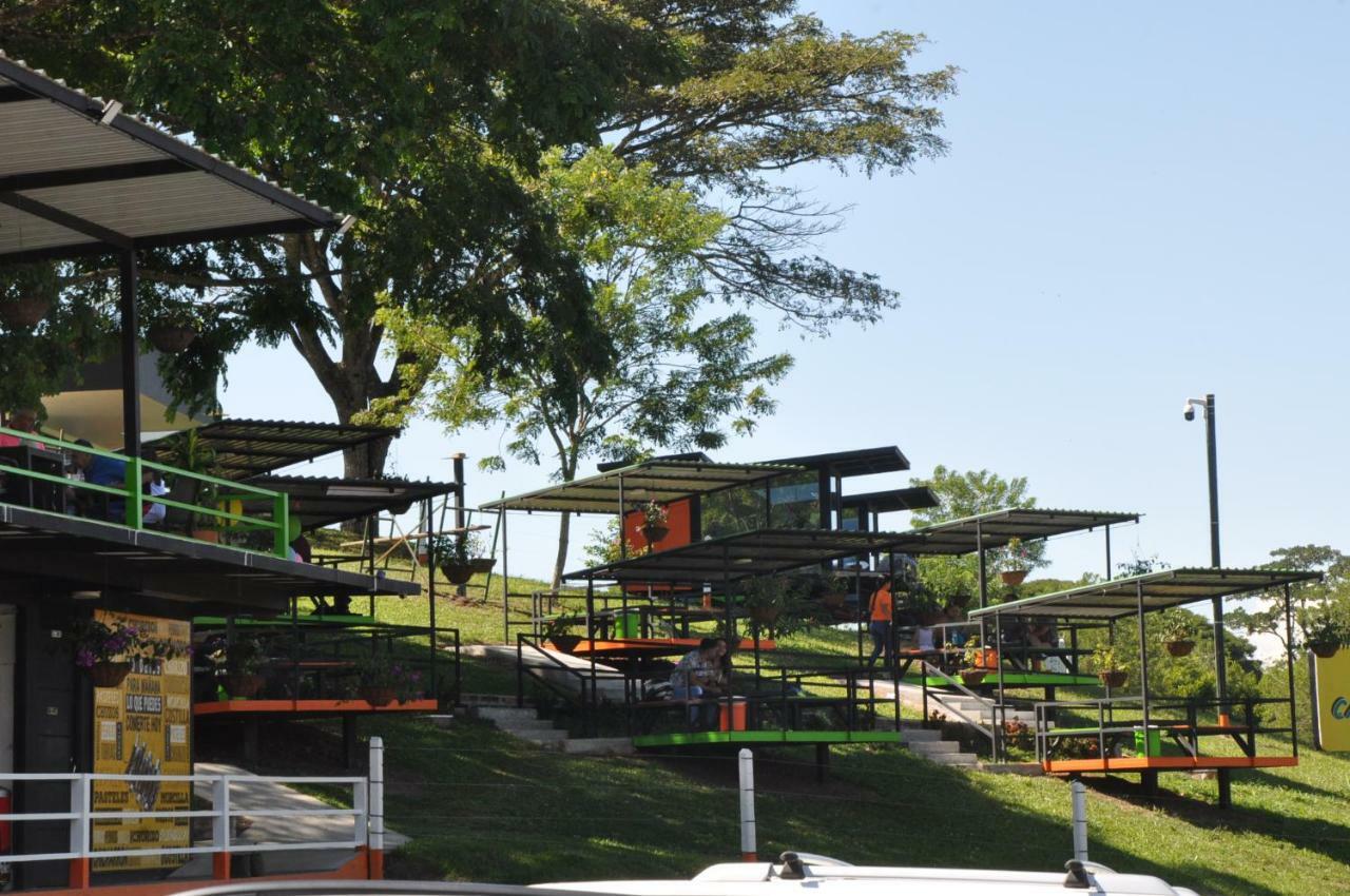Glamping - Calochorno Hotel Alcala Luaran gambar