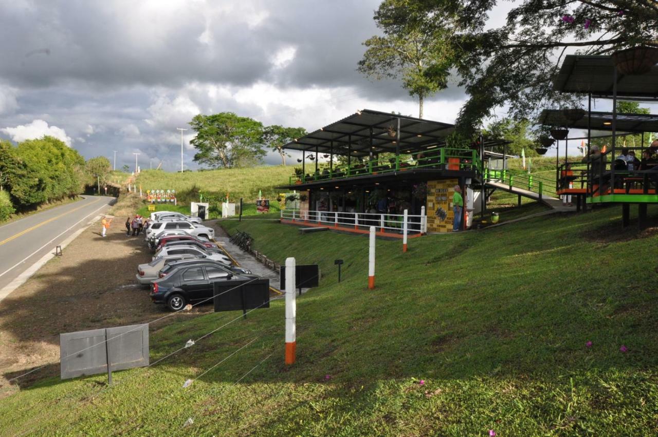 Glamping - Calochorno Hotel Alcala Luaran gambar