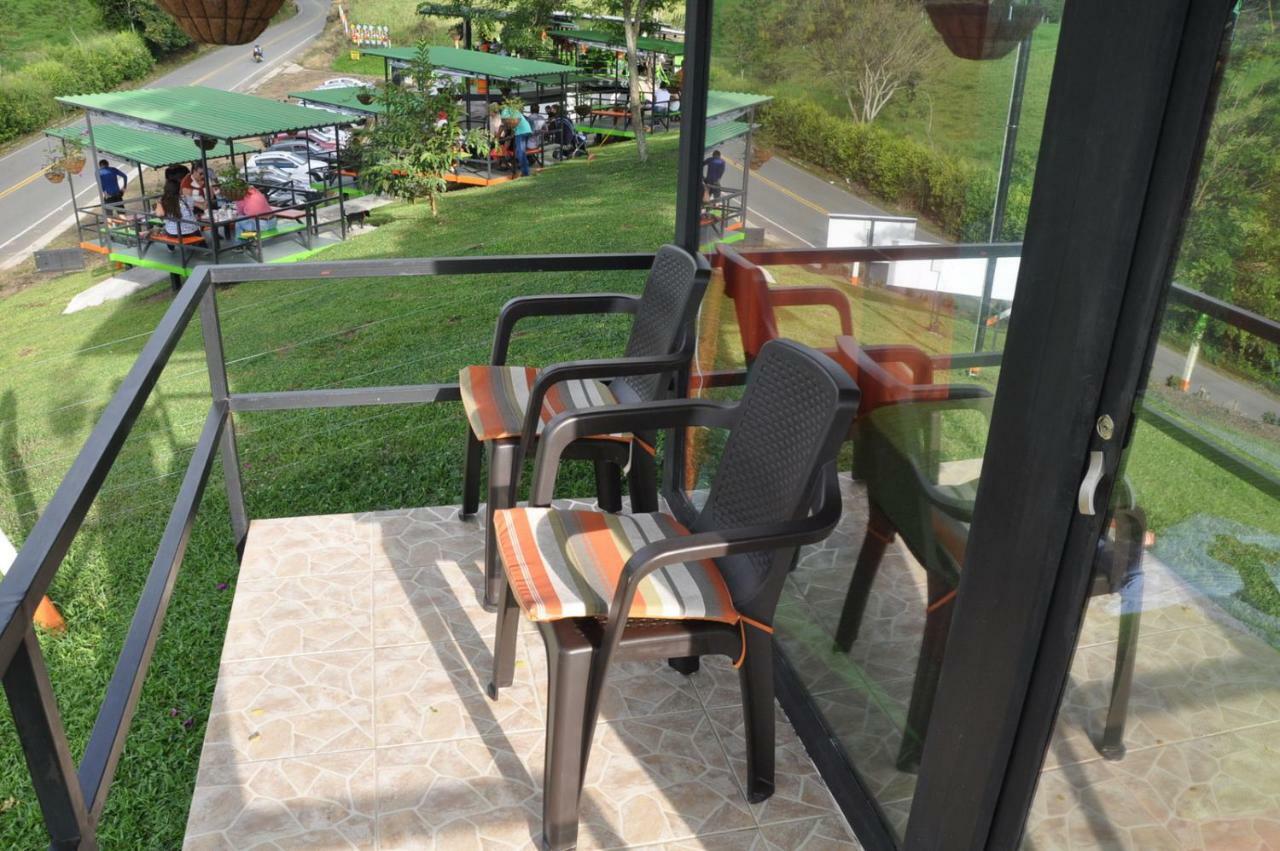 Glamping - Calochorno Hotel Alcala Luaran gambar